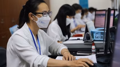 Cán bộ, công chức, viên chức, người lao động sẽ được bố trí như thế nào sau sắp xếp huyện, xã?