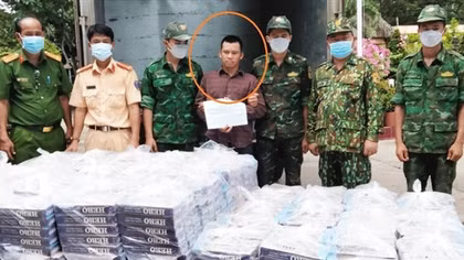 Nhận vận chuyển gần 60 ngàn gói thuốc lá lậu của người lạ lấy 5 triệu tiền công