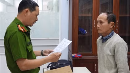 Bị lừa gần 1 tỷ đồng vì gặp “lão nông” nói khoác