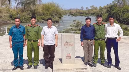 Những “cây xà nu” nơi biên viễn