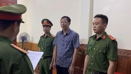 Gây thiệt hại gần 5 tỷ đồng, Hiệu trưởng Trường Cao đẳng bị khai trừ khỏi Đảng