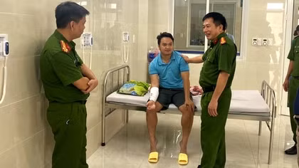 Thăm hỏi 3 cán bộ Công an bị thương trong khi làm nhiệm vụ