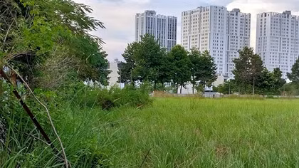 Bất thường dự án bệnh viện 9 năm bỏ đất hoang được rao bán 550 tỷ