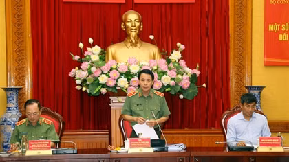 Phát huy vai trò, trách nhiệm của Bộ Công an trong xây dựng và bảo vệ Tổ quốc