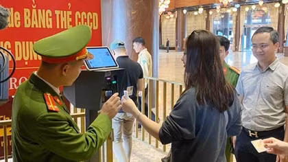 Phát triển dịch vụ, tiện ích cho mục tiêu “công dân số” (kỳ 2)