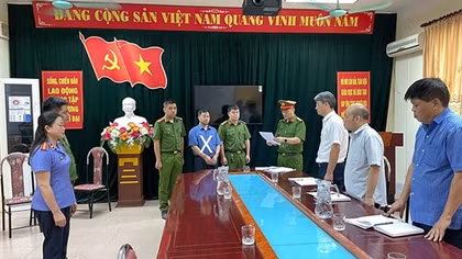 Khởi tố, bắt giam Giám đốc một trung tâm của Đại học Tây Bắc