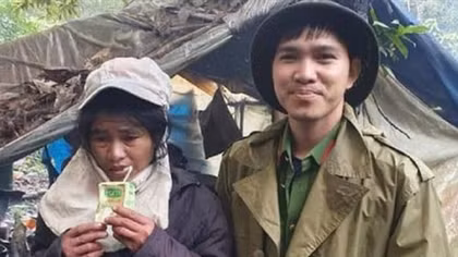 Giải cứu người phụ nữ đi lạc 5 ngày trong rừng giữa mưa lũ