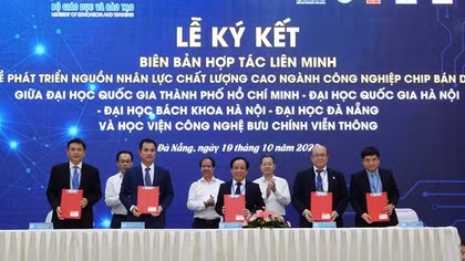 Trong 10 năm tới, Việt Nam cần 50.000 nhân lực ngành công nghiệp chip bán dẫn