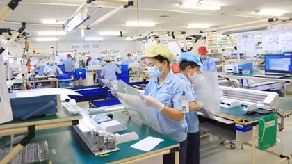 Mỗi tháng có 15,6 nghìn doanh nghiệp rút lui khỏi thị trường
