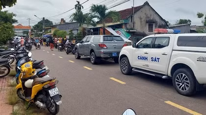 Khống chế đối tượng chém bố và anh ruột tử vong
