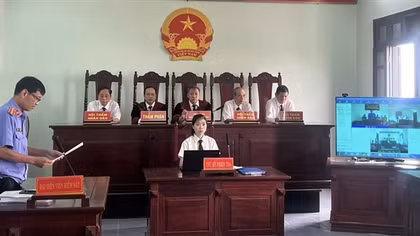 Lãnh án tử hình vì vận chuyển gần 2 kg ma túy