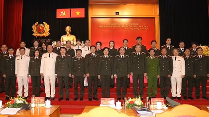 Xây dựng lực lượng tham mưu Công an nhân dân thật sự trong sạch, vững mạnh, chính quy, tinh nhuệ, hiện đại