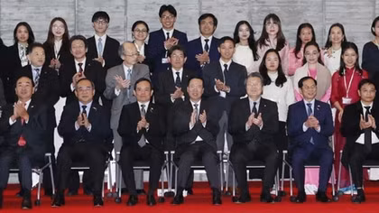 Chủ tịch nước Võ Văn Thưởng thăm Đại học Kyushu của Nhật Bản