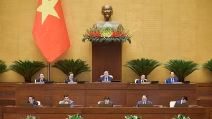 Đẩy mạnh phòng, chống tham nhũng, tiêu cực, "không có đặc quyền, bất kể người đó là ai"