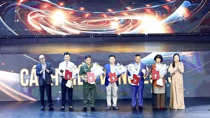 Nhà báo Hồ Trí: Sản xuất "bẫy" chúng tôi đã nhiều lần muốn bỏ cuộc