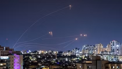 Mỹ gấp rút gửi hệ thống phòng không tới Israel