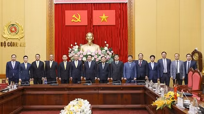 Việt Nam - Thái Lan ứng dụng khoa học công nghệ hiện đại, đáp ứng nhiệm vụ trong tình hình mới