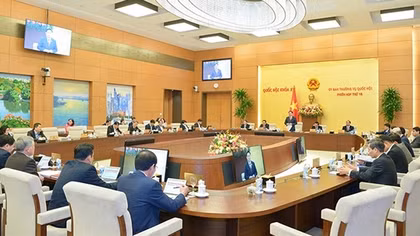 Khai mạc phiên họp thứ 21 của Ủy ban Thường vụ Quốc hội
