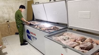 Kịp thời ngăn chặn thực phẩm bẩn vào nhà hàng, quán ăn dịp cuối năm