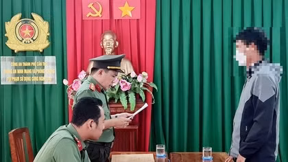 Bị xử phạt vì chia sẻ thông tin sai sự thật trên Facebook