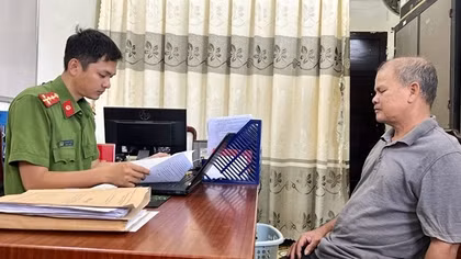 Hung thủ đâm trọng thương Chủ tịch phường khai do bức xúc chuyện đất đai