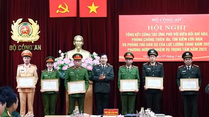 Chủ động ứng phó với biến đổi khí hậu, phòng chống thiên tai
