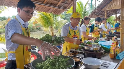 Sôi nổi hội thi "Bữa ăn gia đình, gắn kết yêu thương"