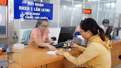 Những thiệt thòi của Người lao động khi nhận BHXH một lần