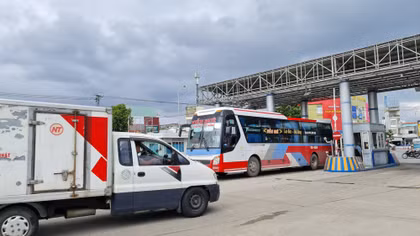 Đà Nẵng "điểm mặt" doanh nghiệp vận tải có xe quá tốc độ trên 100 lần/tháng