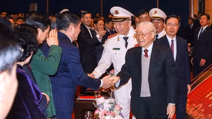 Tổng Bí thư Nguyễn Phú Trọng và Chủ tịch nước Võ Văn Thưởng dự Kỷ niệm 75 năm "CAND học tập, thực hiện Sáu điều Bác Hồ dạy"