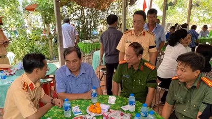 Bữa cơm cuối cùng của Thiếu tá Hào với vợ và lời dặn trước lúc đi xa