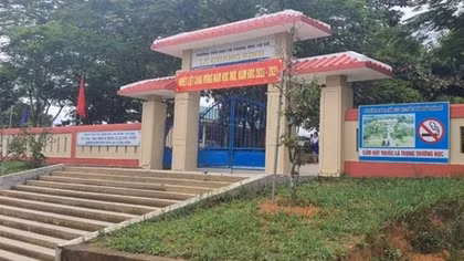 Nhiều dự án cải tạo, sửa chữa trường học tại Thừa Thiên Huế: Chưa xong thủ tục đã… thi công