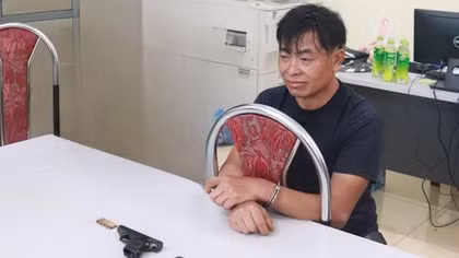 Tóm gọn bố vợ của Tàng Keangnam cùng nhiều "hàng nóng"