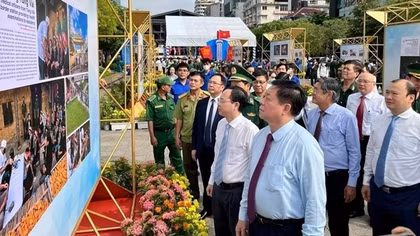 “Tự hào một dải biên cương” với những hình ảnh giàu cảm xúc