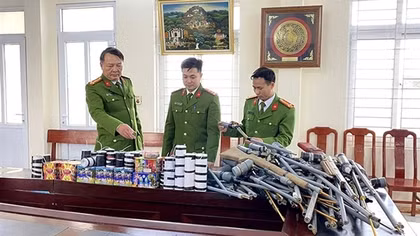 Công an Hà Tĩnh thực hiện tốt công tác thu hồi vũ khí, vật liệu nổ
