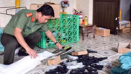 Ngăn chặn tội phạm từ việc thu hồi vũ khí, vật liệu nổ và công cụ hỗ trợ