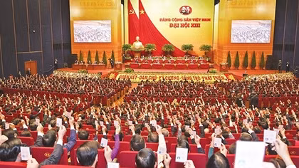Xây dựng Đảng ngày càng vững mạnh