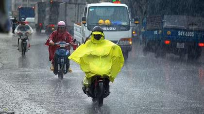 Oi nóng giảm bớt tại Hà Nội, Trung và Nam Bộ mưa to đến rất to