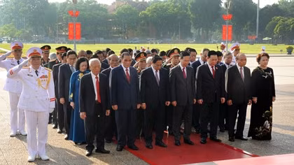 Lãnh đạo Đảng, Nhà nước vào Lăng viếng Chủ tịch Hồ Chí Minh