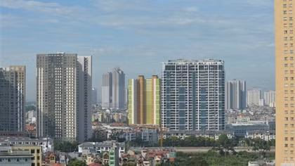 Giá nhà liên tục tăng, người có nhu cầu thực lo lắng