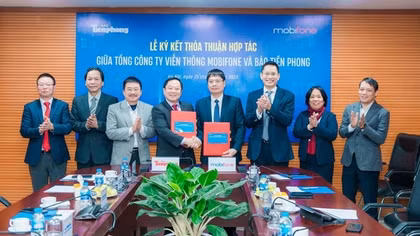 MobiFone đồng hành cùng Báo Tiền Phong chuyển đổi số toàn diện