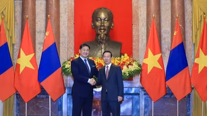 Chủ tịch nước chủ trì lễ đón Tổng thống Mông Cổ thăm cấp Nhà nước tới Việt Nam