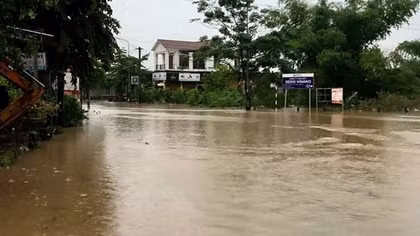 Quảng Nam: Nhiều đường bị tắc, tuyến Hội An - Cù Lao Chàm ngừng hoạt động