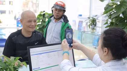 Kiên quyết khoá thuê bao chưa chuẩn hóa thông tin sau 31/3