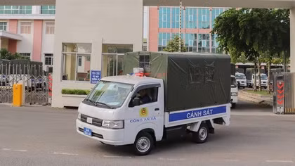 Công an tỉnh Vĩnh Long cấp ôtô tải chuyên dụng cho Công an xã, thị trấn
