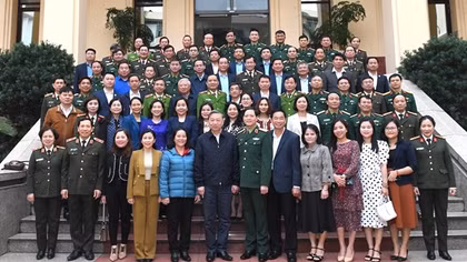 Trau dồi năng lực lãnh đạo, quản lý, thực hiện thắng lợi nhiệm vụ bảo đảm quốc phòng, an ninh