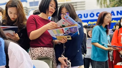 Huy động các nguồn lực để không làm giảm cơ hội vào đại học khi học phí tăng