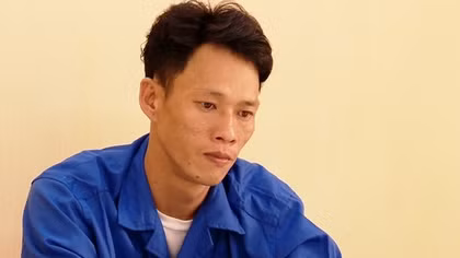 Rủ nhau trộm gà, cuỗm luôn xe SH