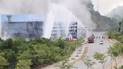 Công an tỉnh Yên Bái diễn tập thực binh