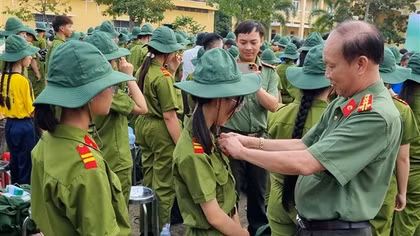 Trải nghiệm “Học kỳ Công an” tỉnh Sóc Trăng lần thứ 1